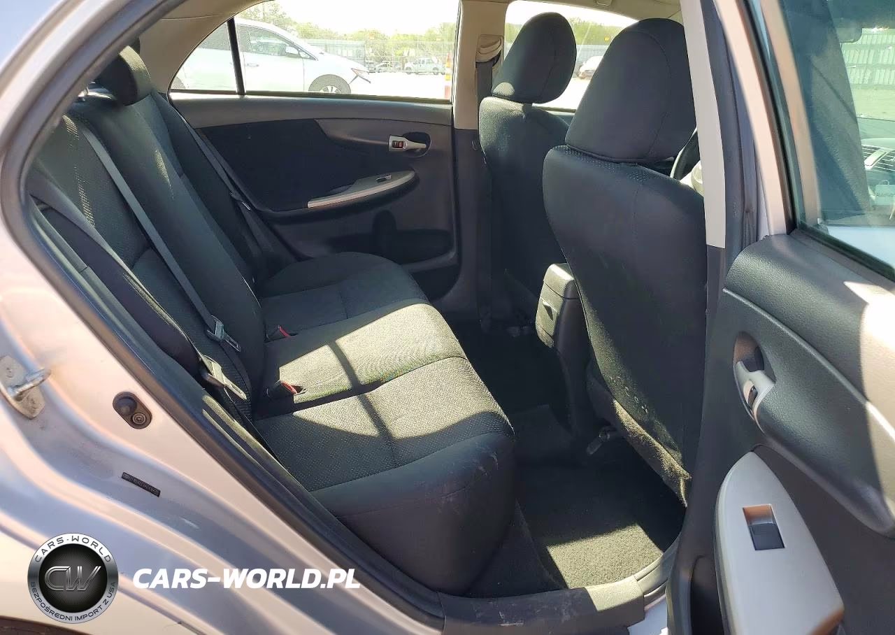 2010 Toyota Corolla S VIN:2T1BU4EEXAC418470 - 10
