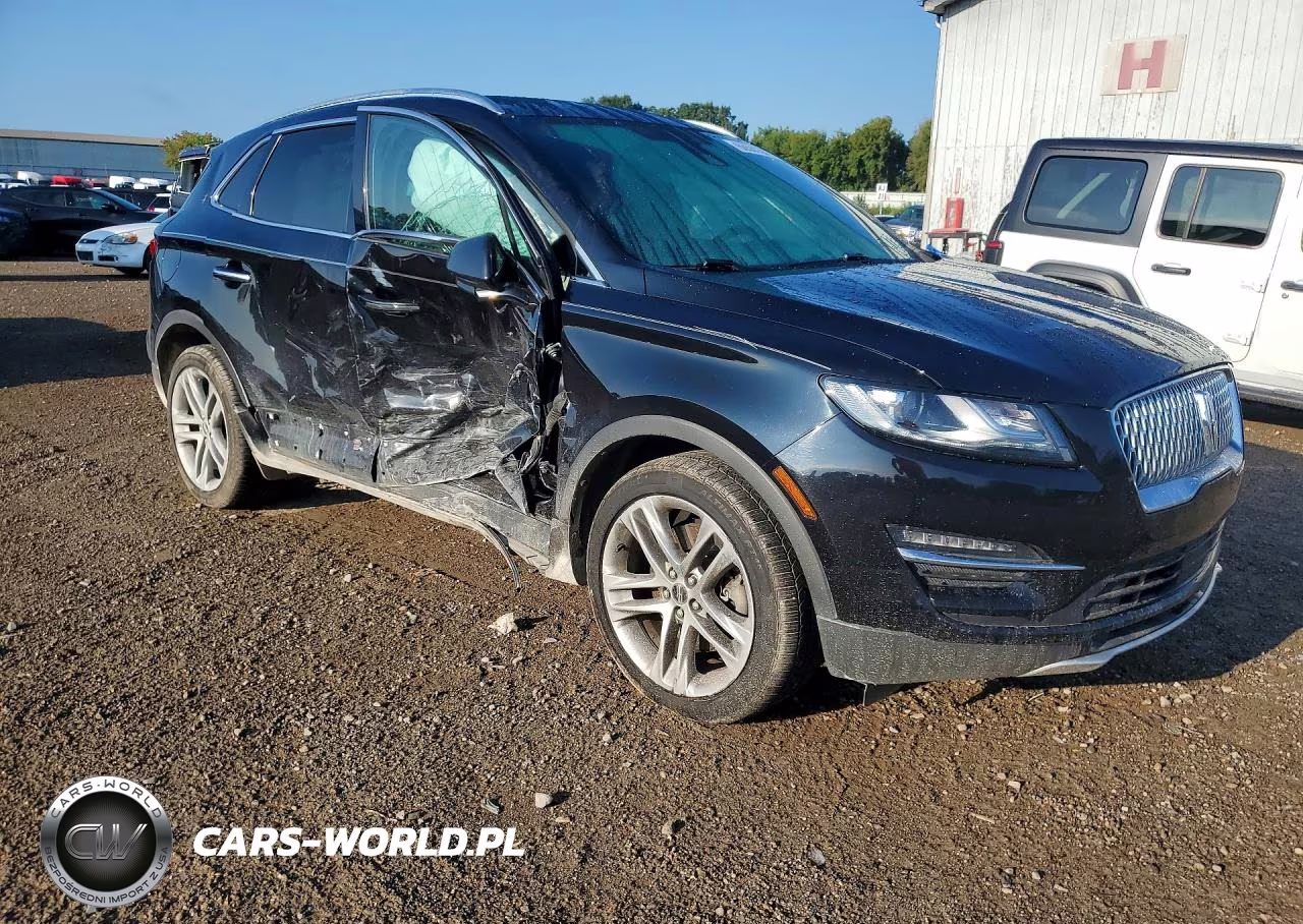 2019 Lincoln Mkc Reserve VIN:5LMCJ3D97KUL32431 - 4