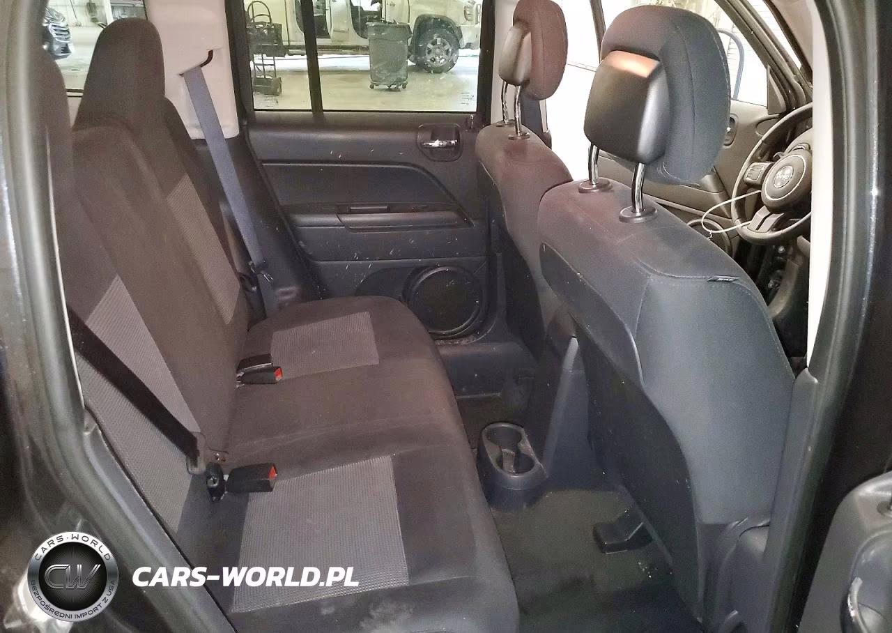 2014 Jeep Patriot Latitude VIN:1C4NJRFB5ED852005 - 11