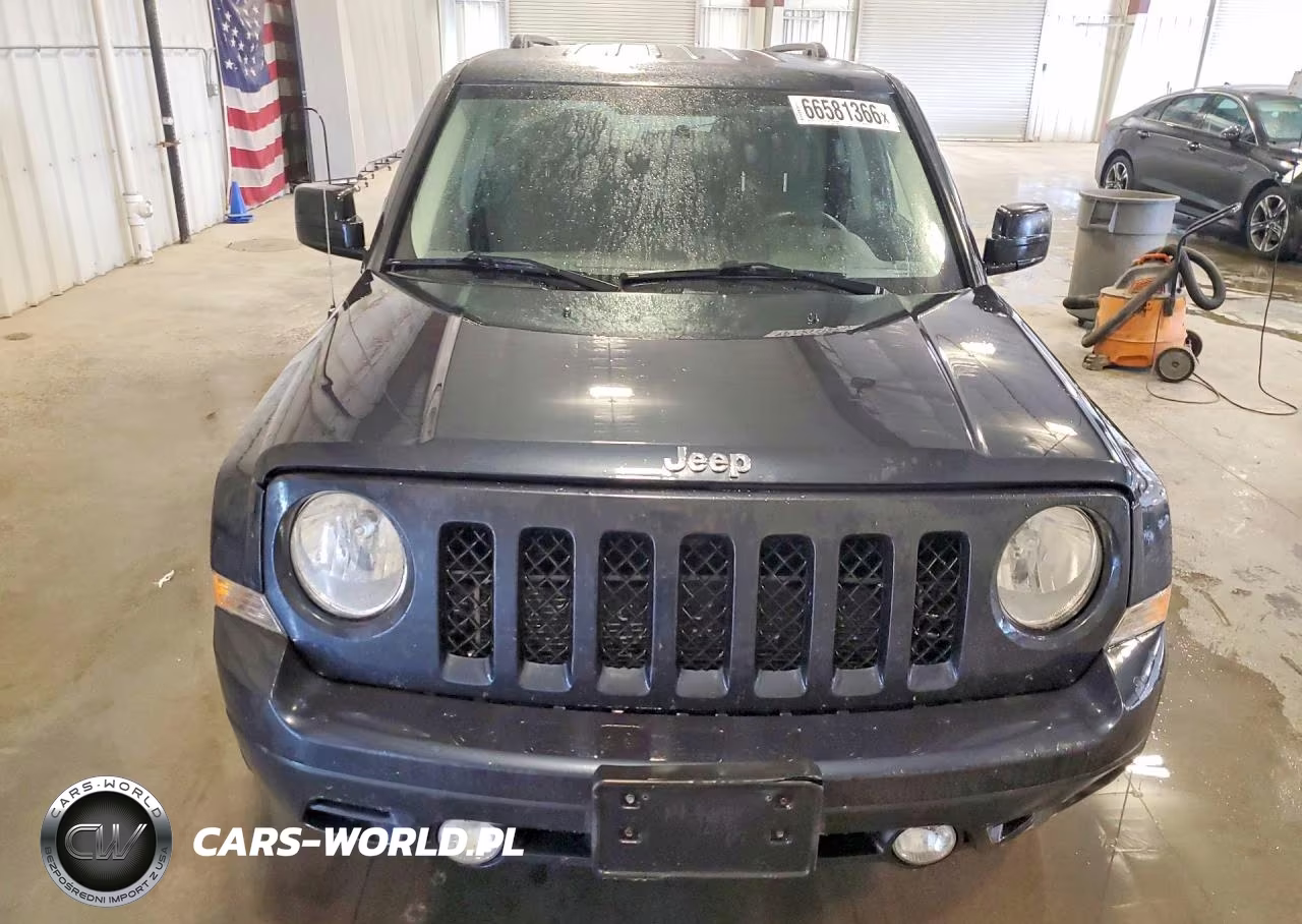 2014 Jeep Patriot Latitude VIN:1C4NJRFB5ED852005 - 5