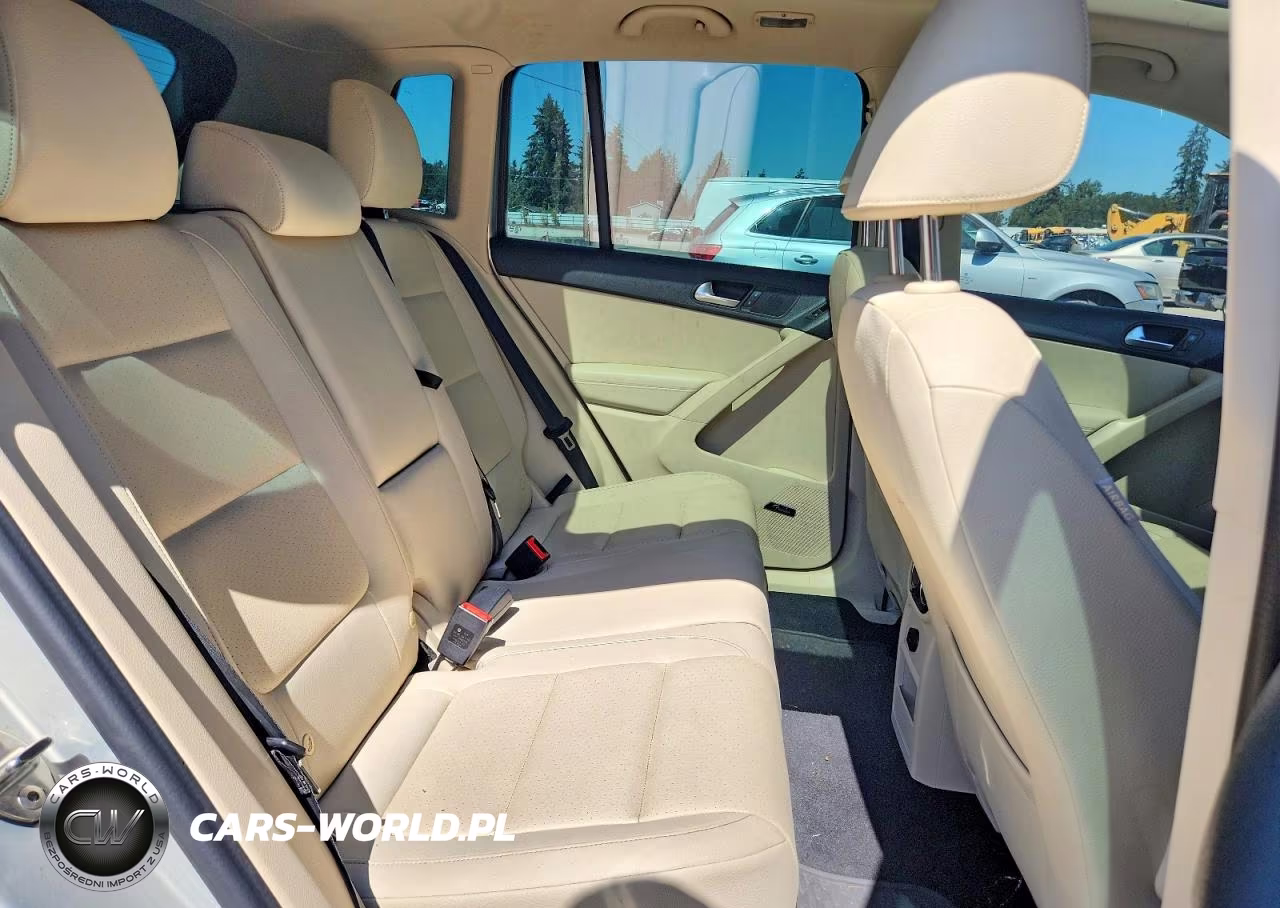 2015 Volk Tiguan S VIN:WVGAV7AX2FW539859 - 11