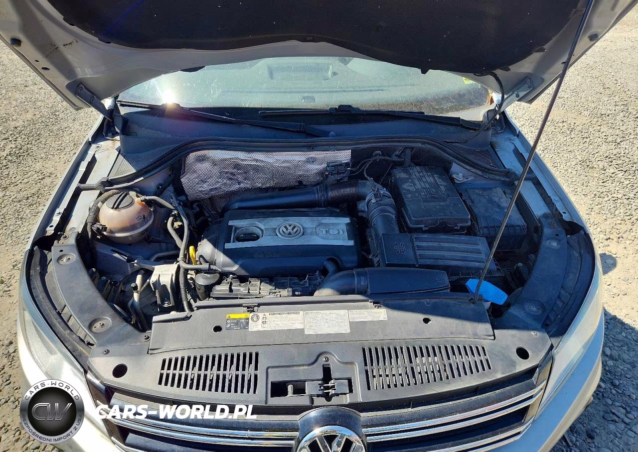 2015 Volk Tiguan S VIN:WVGAV7AX2FW539859 - 12