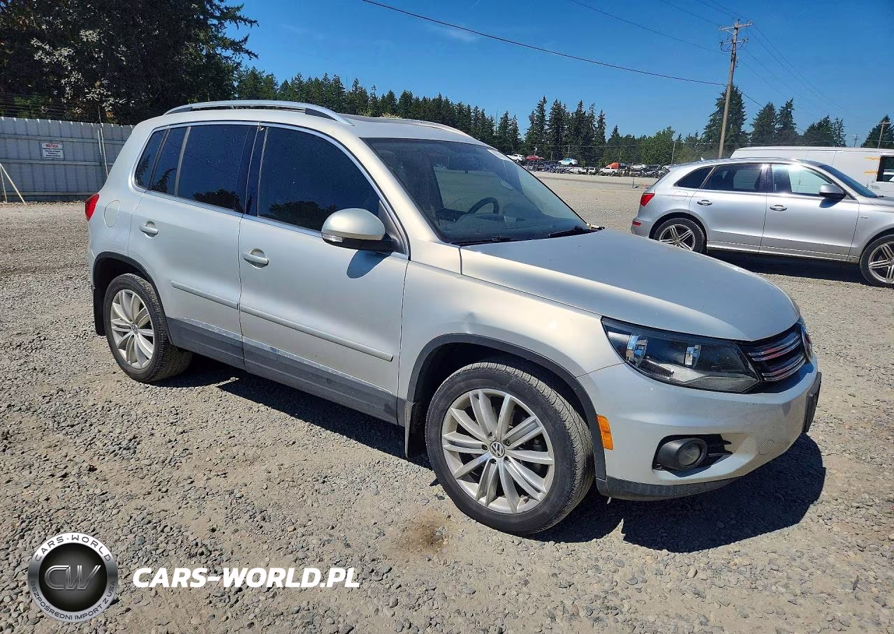2015 Volk Tiguan S VIN:WVGAV7AX2FW539859 - 4
