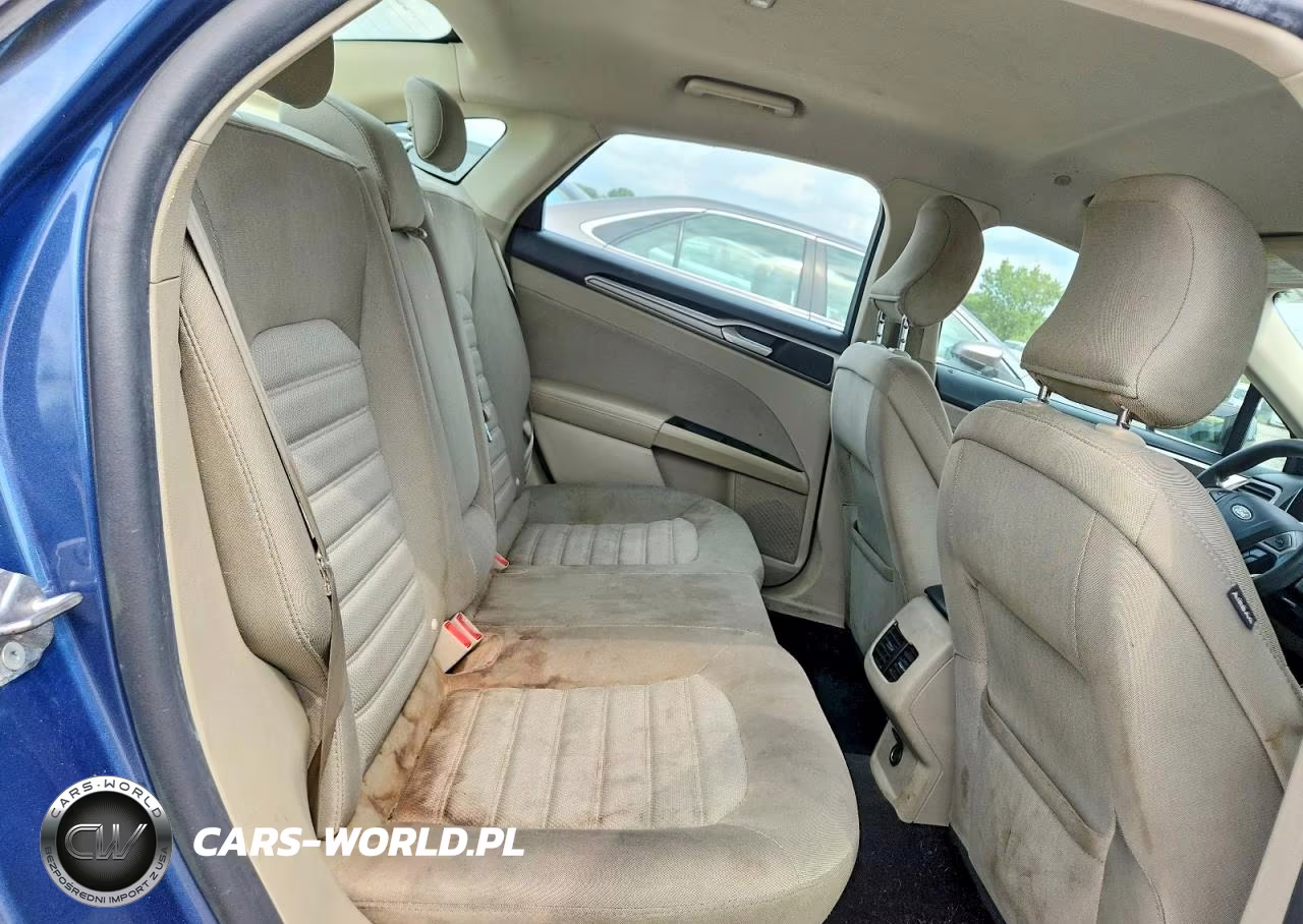 2019 Ford Fusion Se VIN:3FA6P0LU5KR151252 - 10