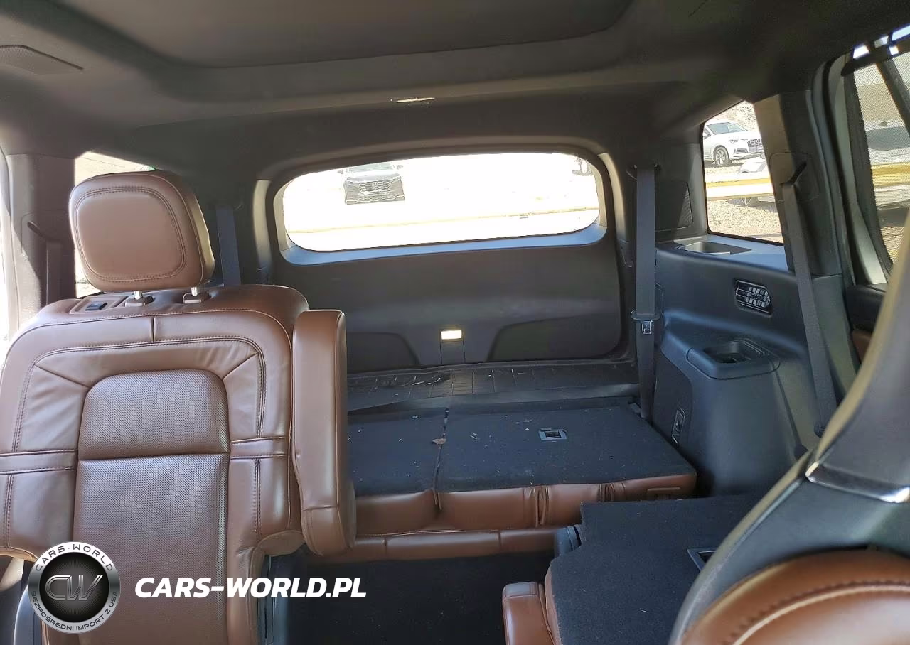 2021 Lincoln Aviator Reserve VIN:5LM5J7XC1MGL18291 - 10