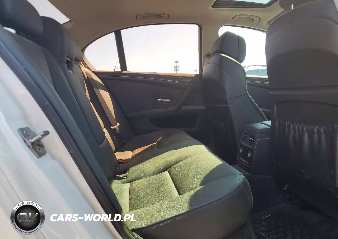 2010 BMW 535 Xi VIN:WBANV9C58AC391561 - 10