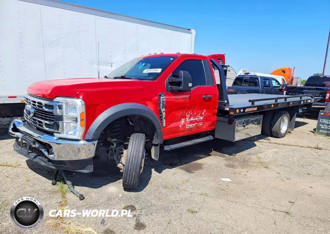 2023 Ford F550 Super Duty VIN:1FDUF5HN8PED21693 - 1