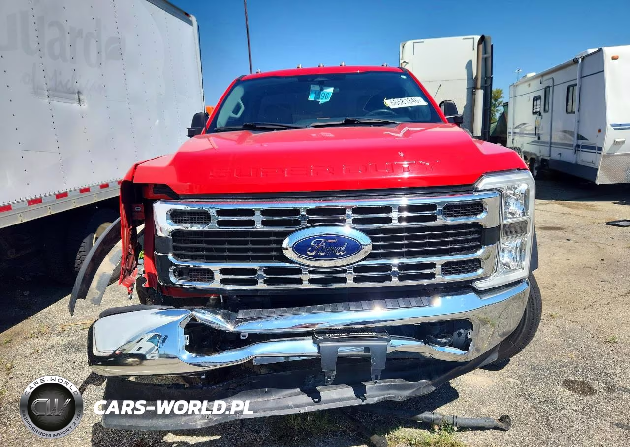 2023 Ford F550 Super Duty VIN:1FDUF5HN8PED21693 - 5