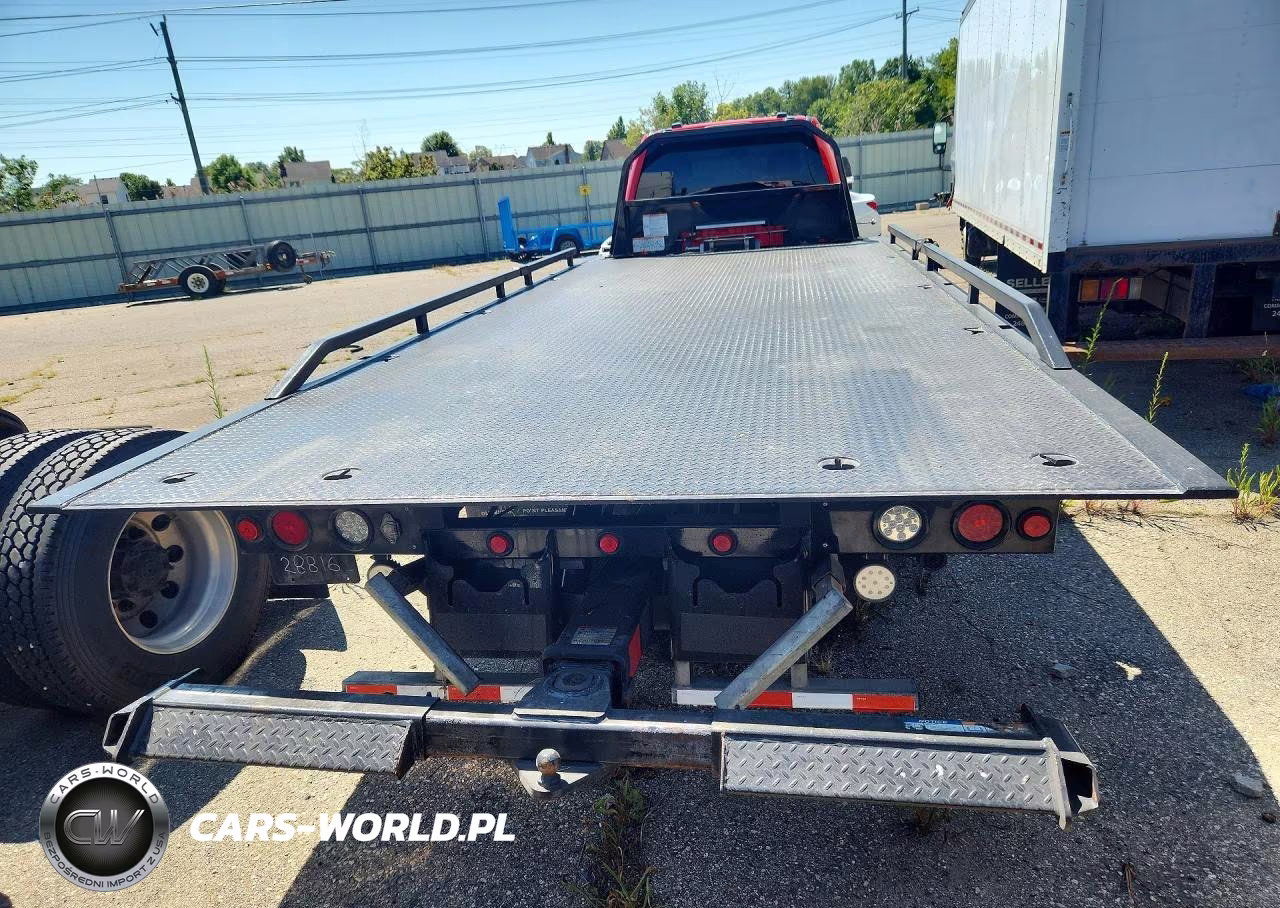 2023 Ford F550 Super Duty VIN:1FDUF5HN8PED21693 - 6