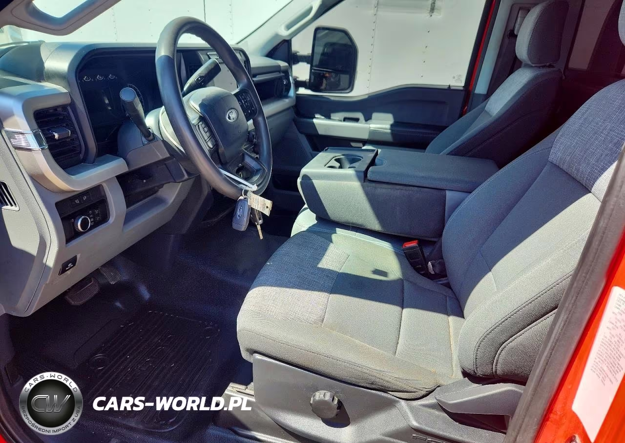 2023 Ford F550 Super Duty VIN:1FDUF5HN8PED21693 - 7