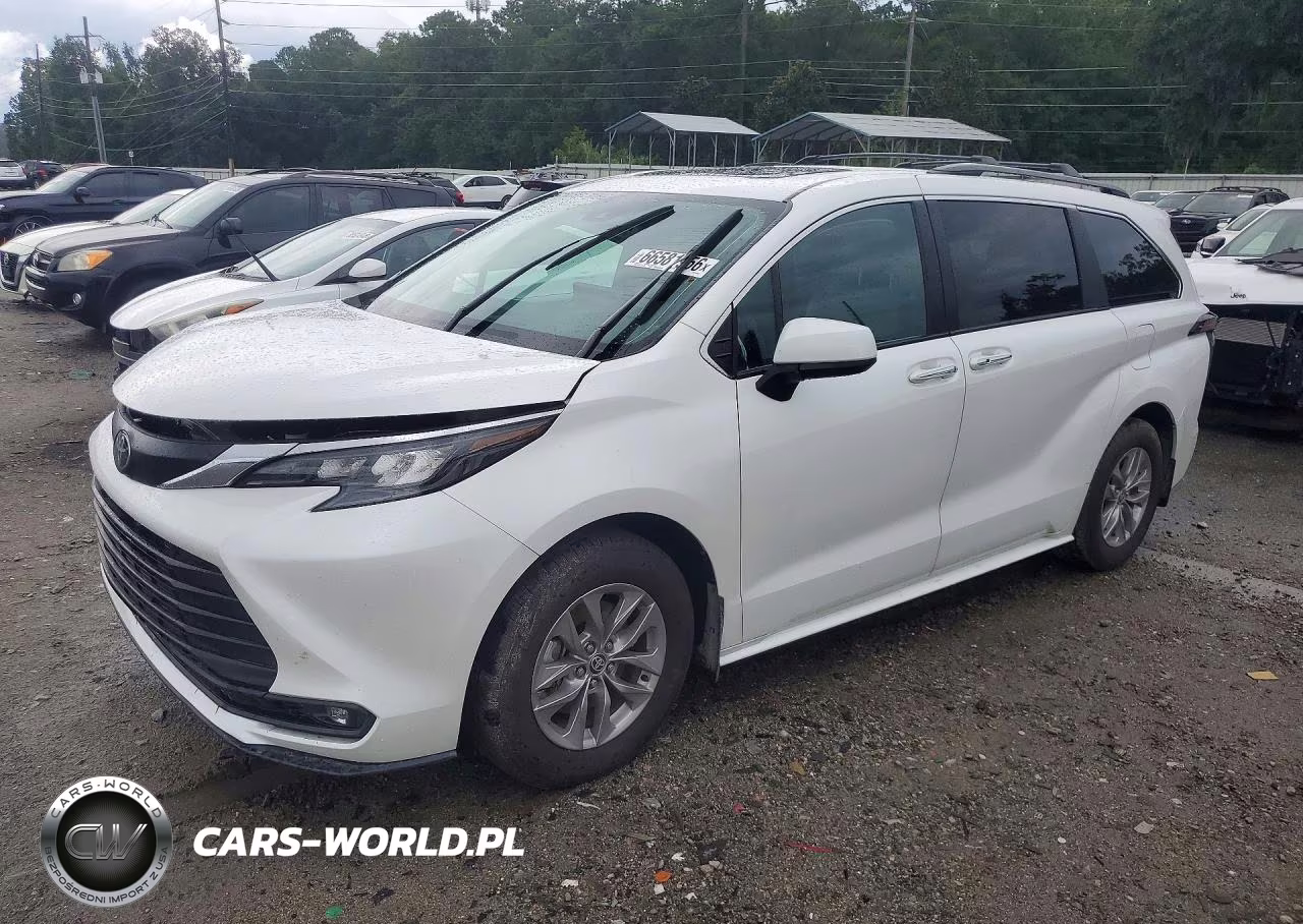 2026 Toyota Sienna Xle 7-Passenger – zdjęcie 1 z 13