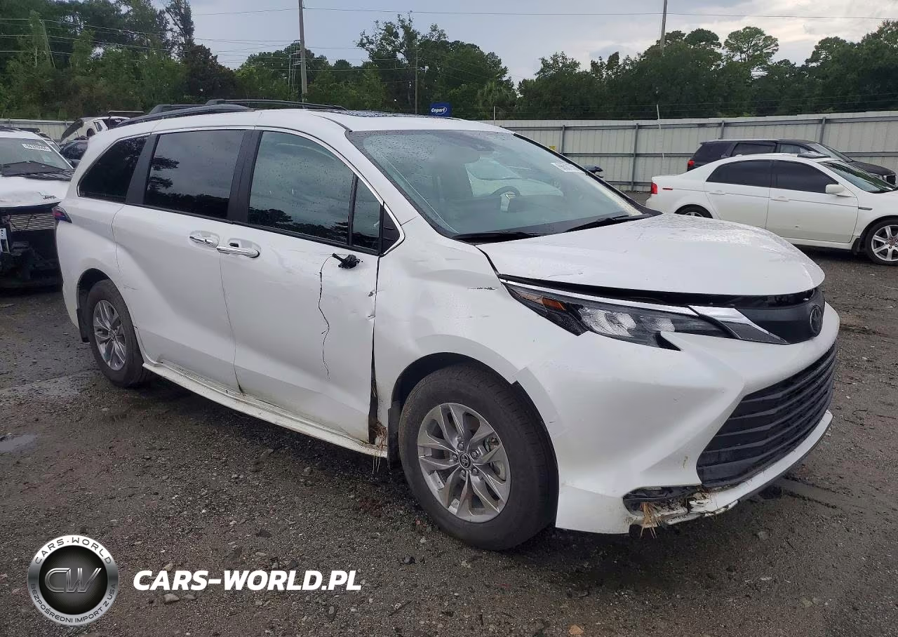 2026 Toyota Sienna Xle 7-Passenger VIN:5TDYRKEC7TS317945 - 4