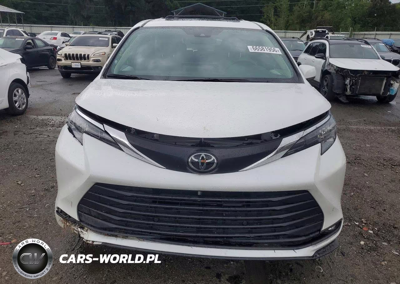 2026 Toyota Sienna Xle 7-Passenger VIN:5TDYRKEC7TS317945 - 5