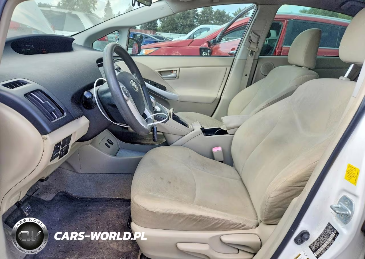 2011 Toyota Prius Three VIN:JTDKN3DUXB0258859 - 7