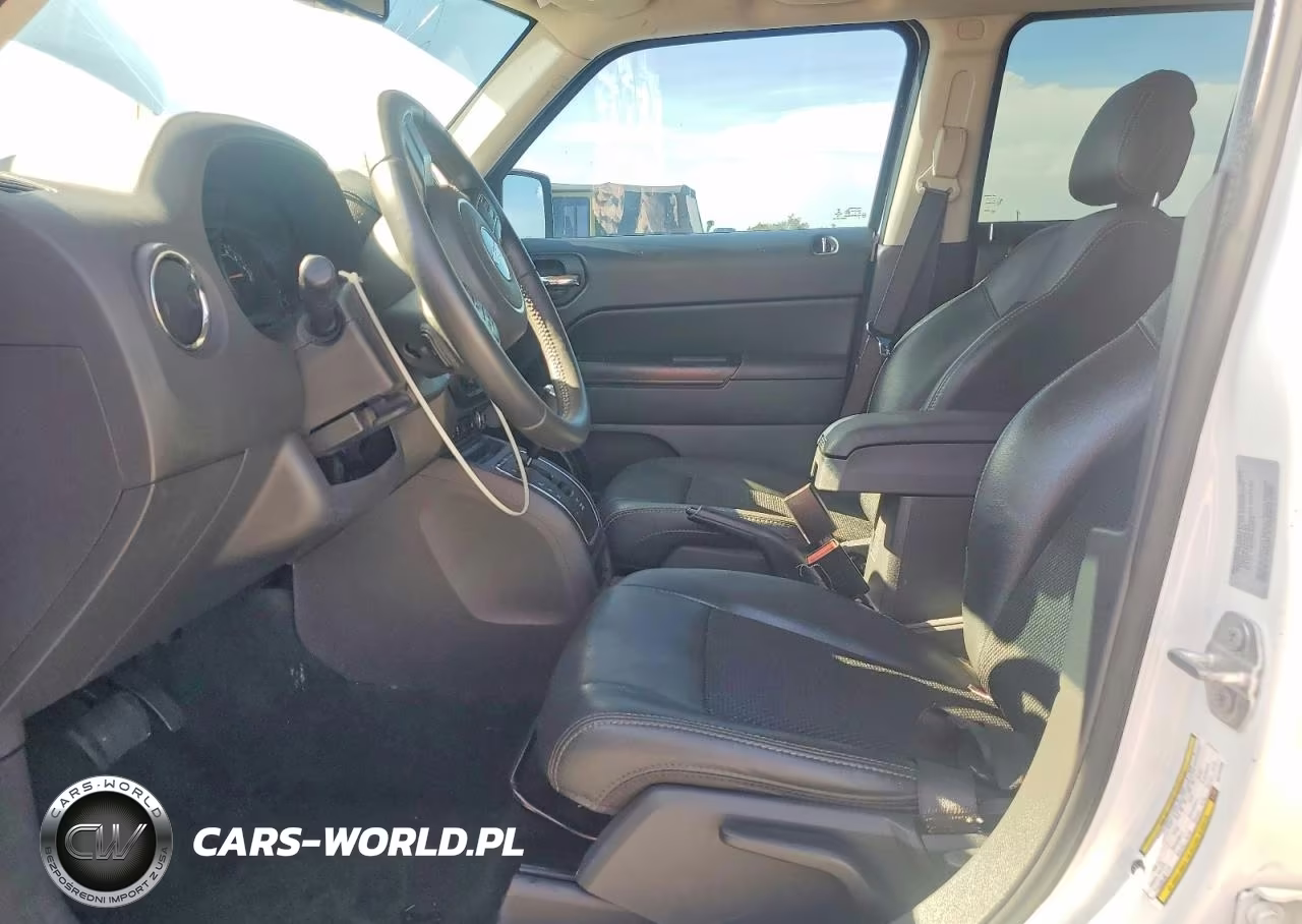 2016 Jeep Patriot Sport VIN:1C4NJPBA2GD787036 - 7