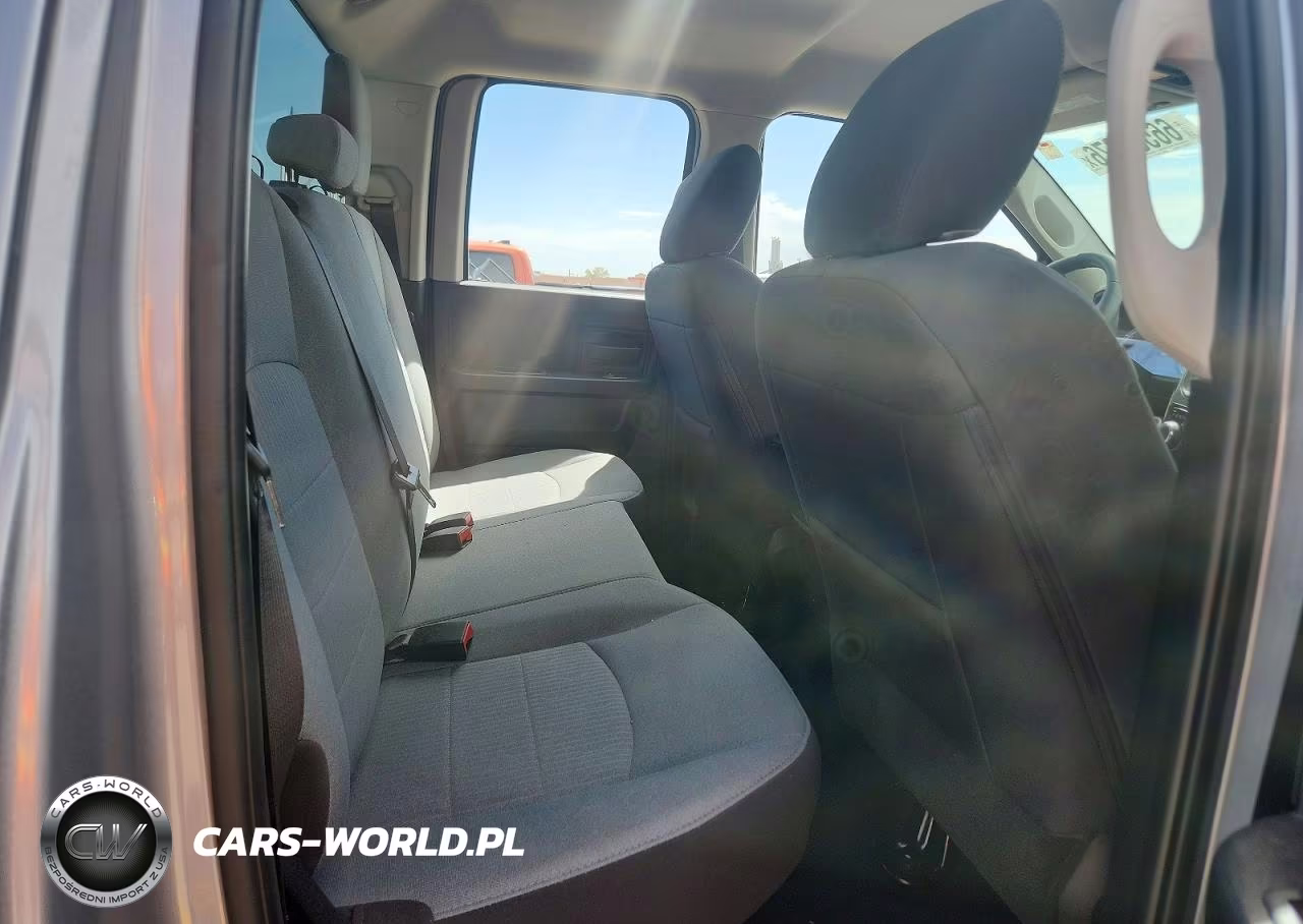 2024 Ram 1500 Classic Tradesman VIN:1C6RR6FG5RS137996 - 10