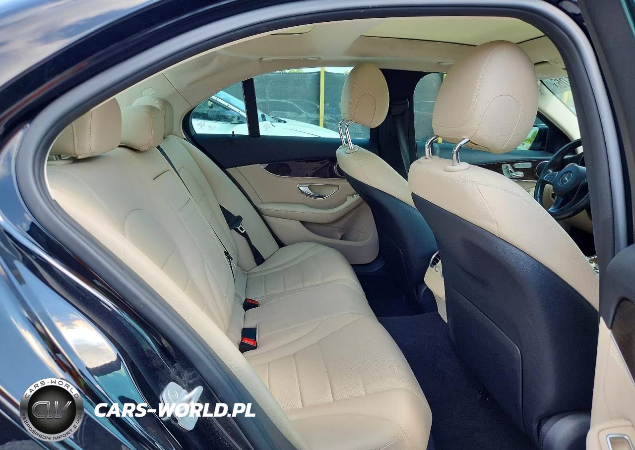 2015 Mercedes-Benz C 300 VIN:55SWF4JB7FU061550 - 10