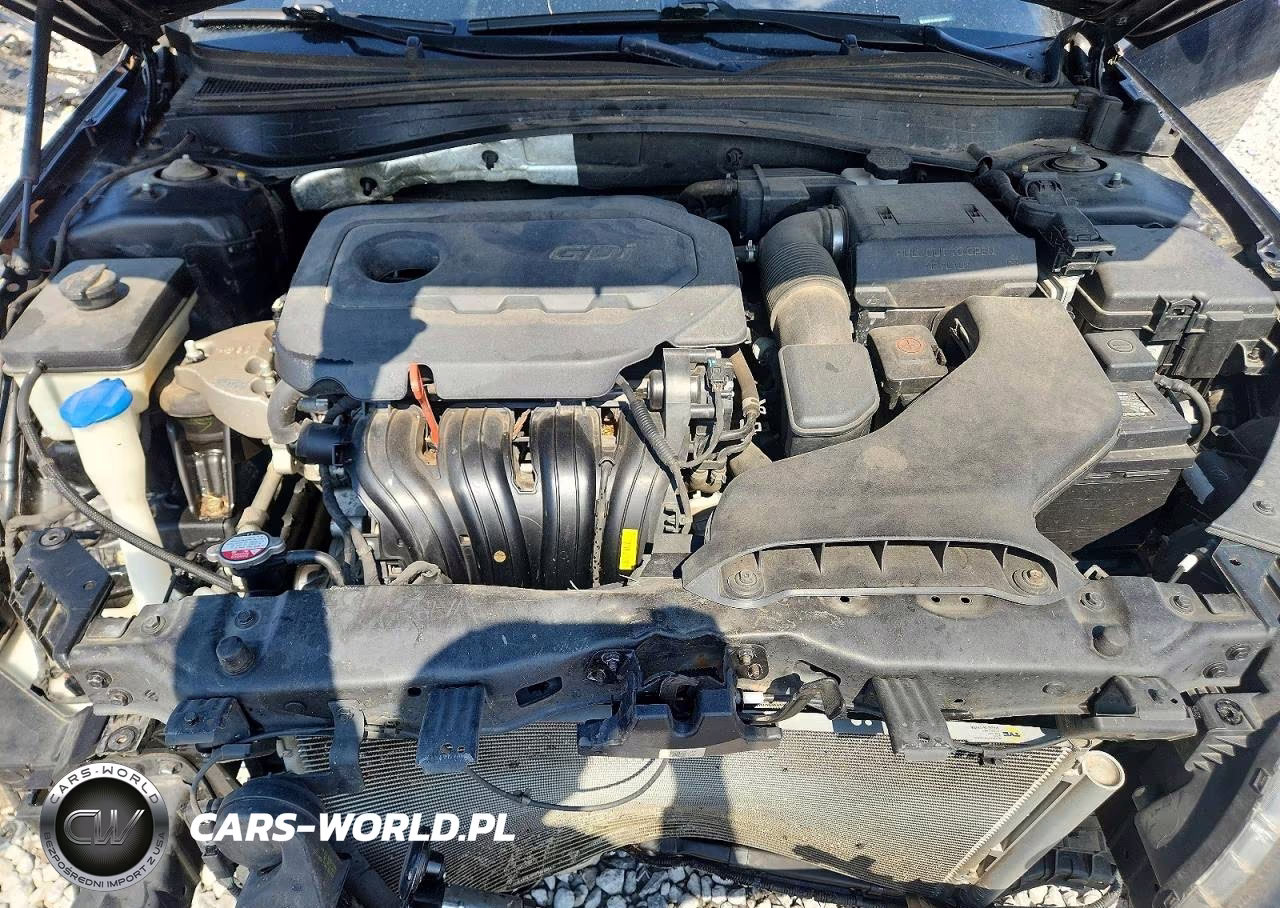 2020 Kia Optima S VIN:5XXGT4L35LG420777 - 11