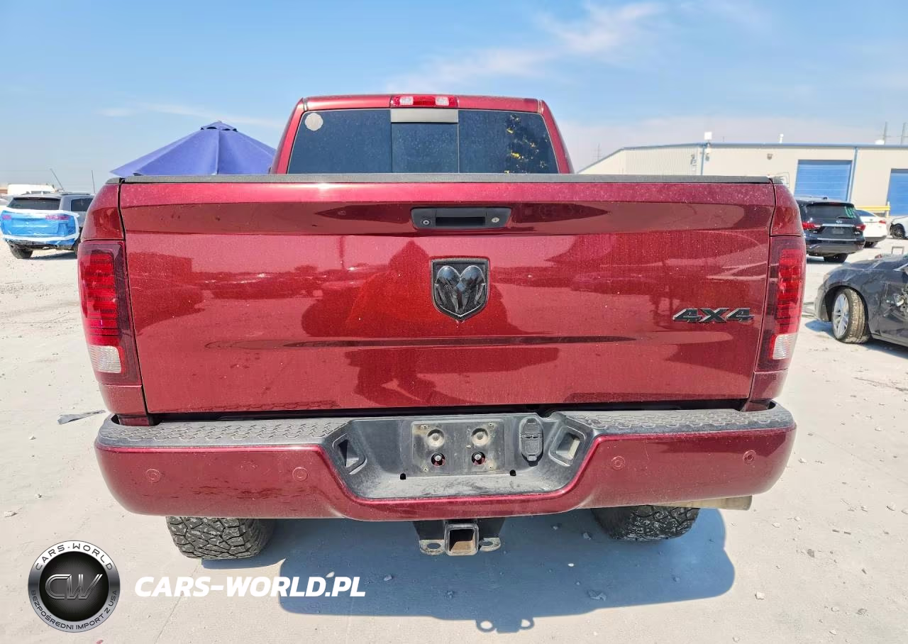 2016 Ram 2500 Laramie VIN:3C6UR5FL3GG211471 - 6