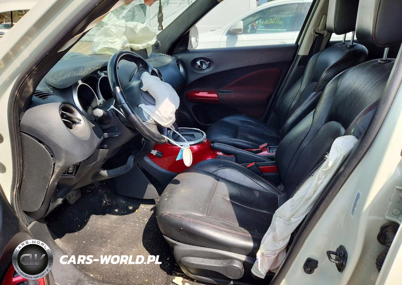 2011 Nissan Juke S VIN:JN8AF5MVXBT014662 - 7