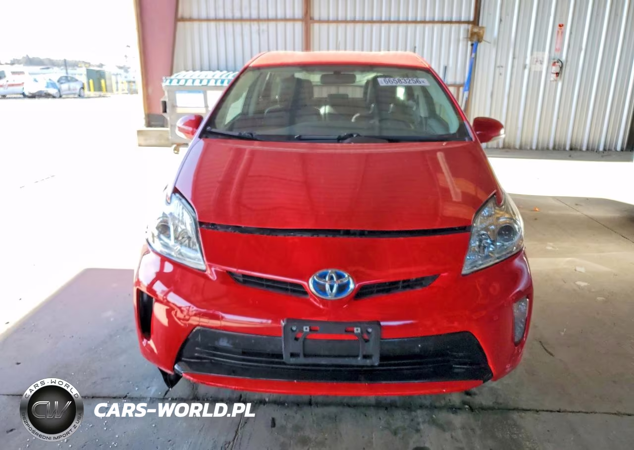 2015 Toyota Prius Persona Series VIN:JTDKN3DU4F0430325 - 5