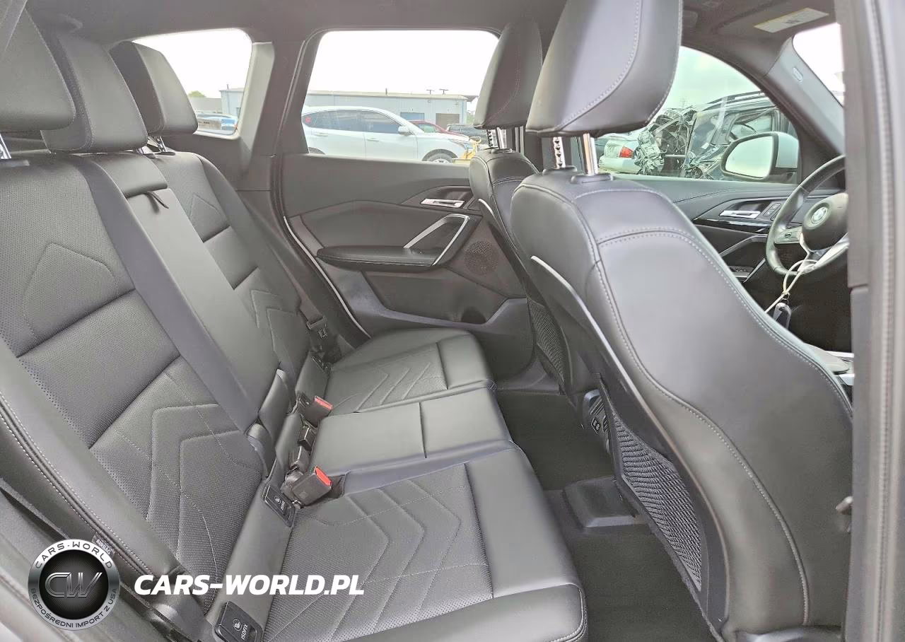 2024 BMW X1 xDrive28I VIN:WBX73EF00R5Z18358 - 10