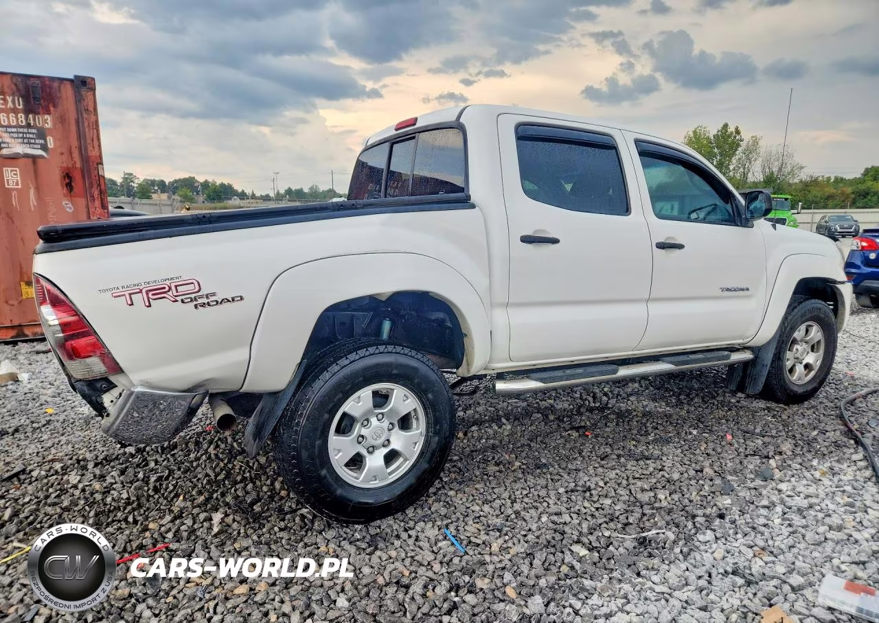 2011 Toyota Tacoma Double Cab Prerunner VIN:3TMJU4GN0BM124562 - 3
