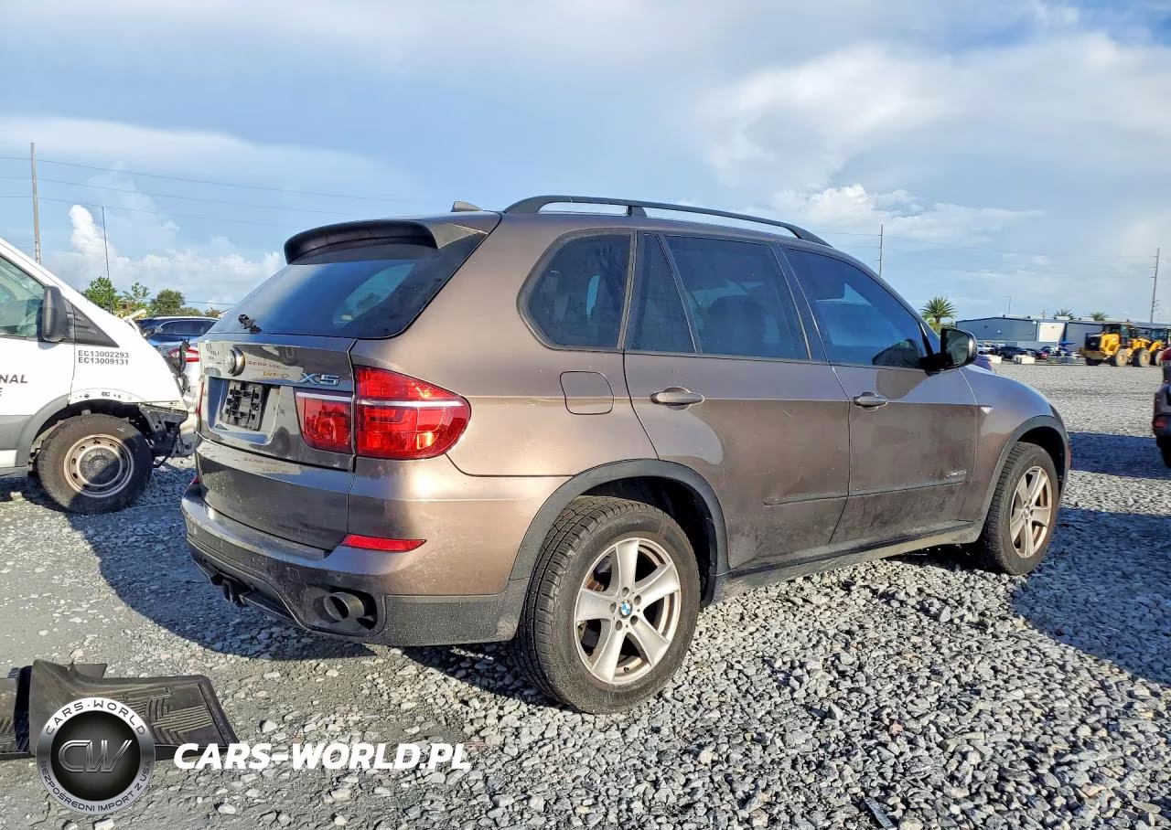 2012 BMW X5 xDrive35D VIN:5UXZW0C55CL669587 - 3