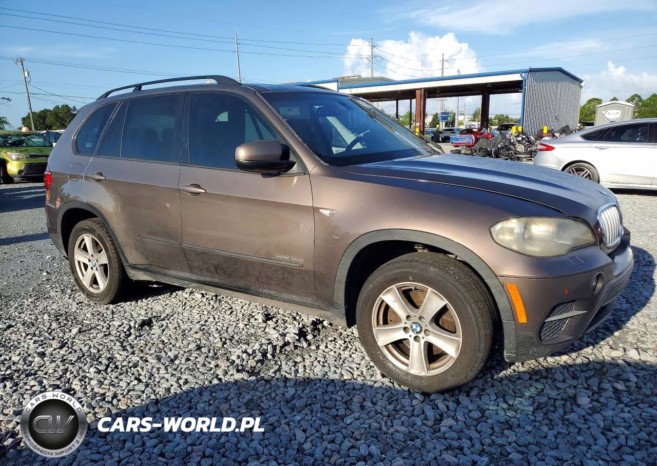2012 BMW X5 xDrive35D VIN:5UXZW0C55CL669587 - 4