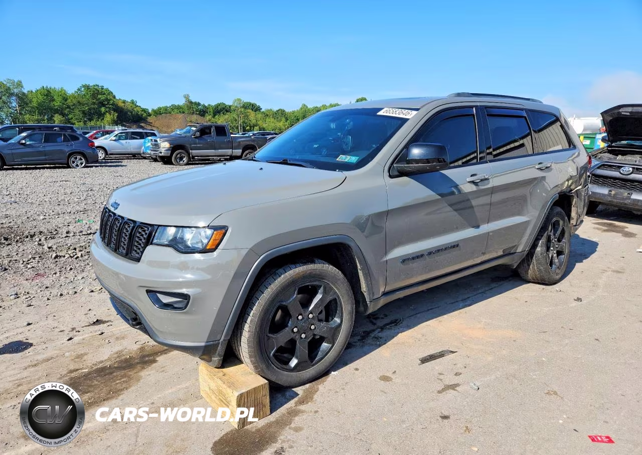2019 Jeep Grand Cherokee Laredo VIN:1C4RJFAG1KC689440 - 1
