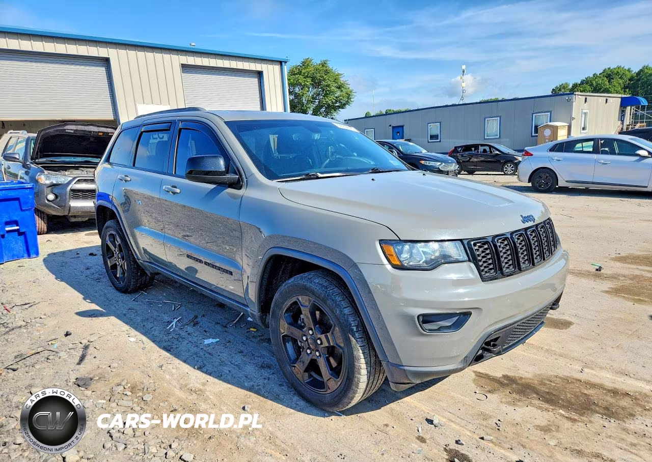 2019 Jeep Grand Cherokee Laredo VIN:1C4RJFAG1KC689440 - 4