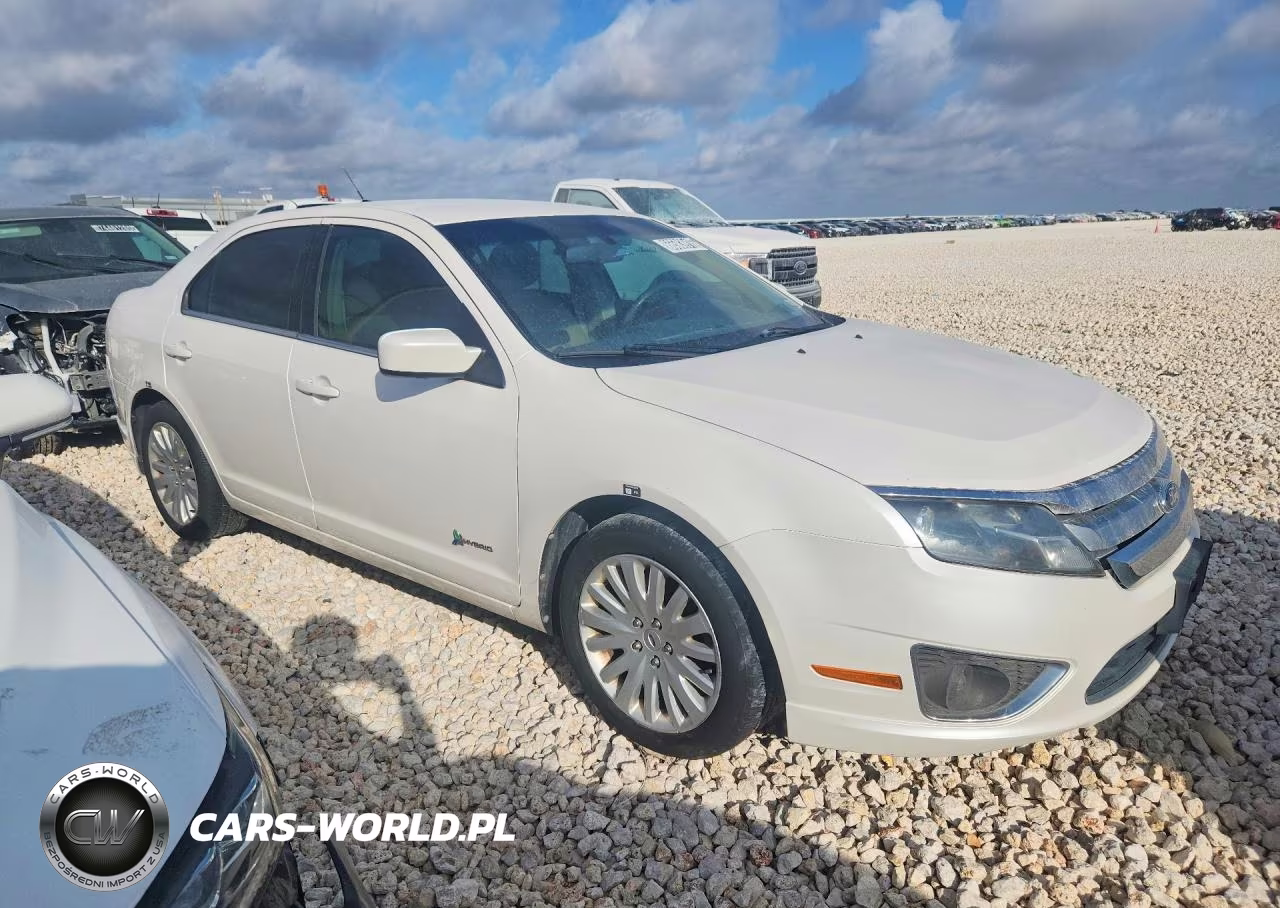 2011 Ford Fusion Hybrid VIN:3FADP0L33BR117051 - 4