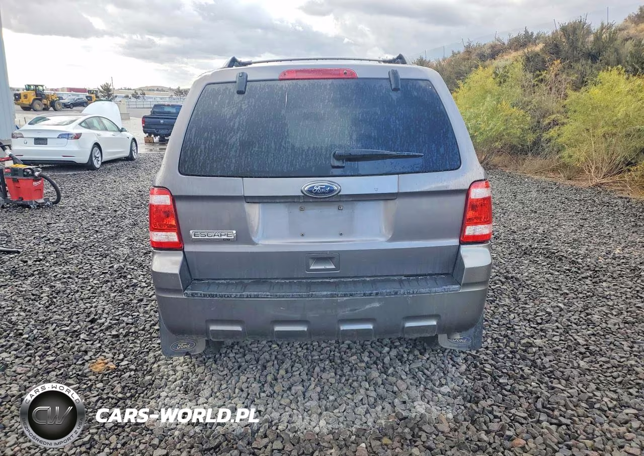 2010 Ford Escape Xlt VIN:1FMCU9D71AKC28474 - 6