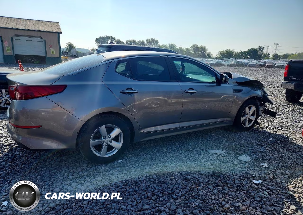 2015 Kia Optima Lx VIN:5XXGM4A79FG482495 - 3