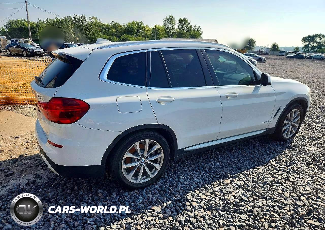 2018 BMW X3 xDrive30I VIN:5UXTR9C53JLD57205 - 3