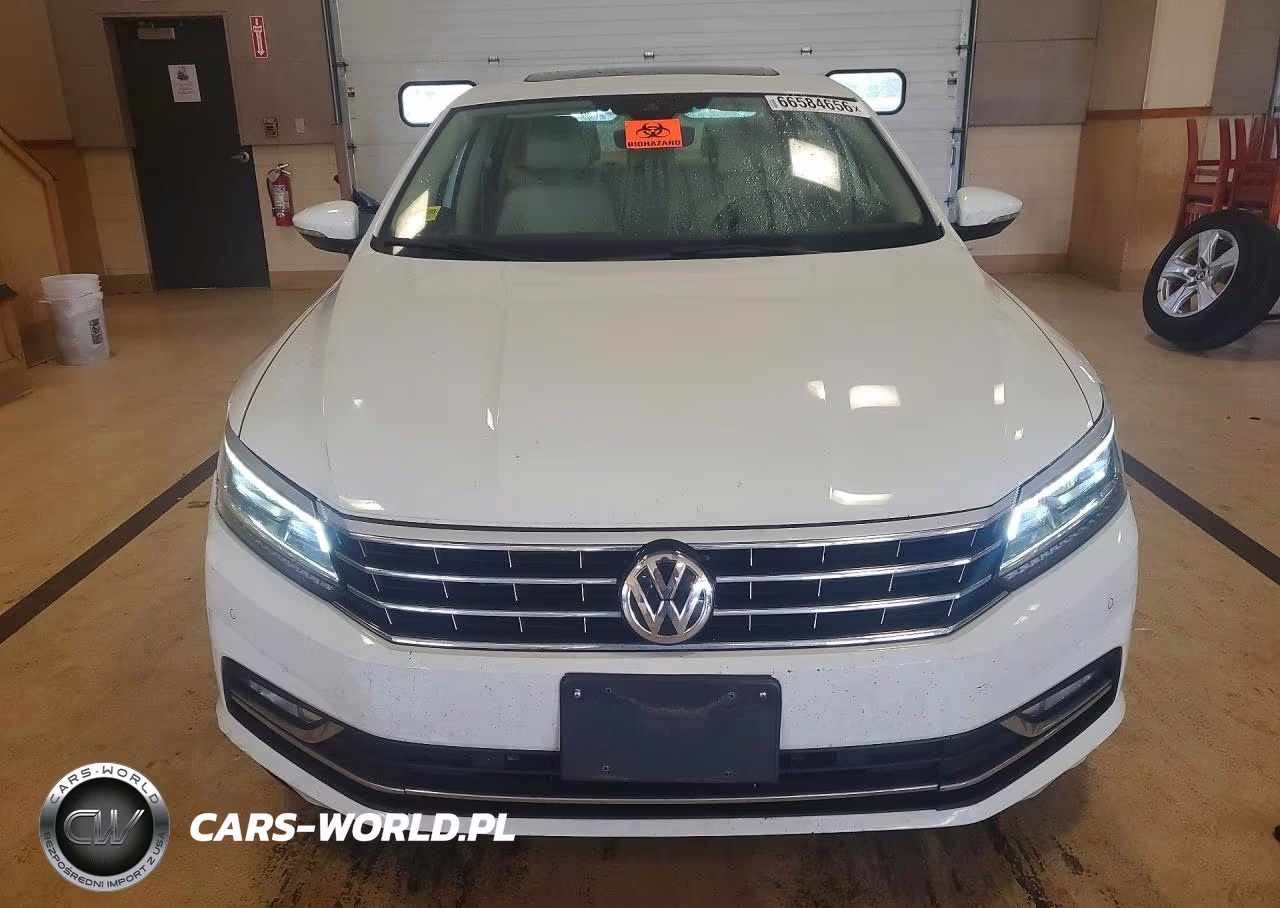 2017 Volkswagen Passat Sel Premium VIN:1VWCT7A33HC071500 - 5