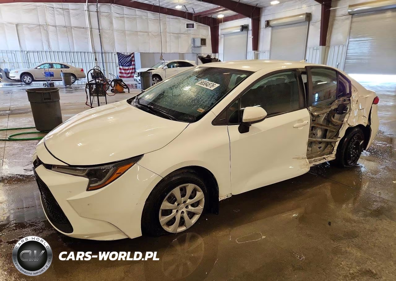 2022 Toyota Corolla Le – zdjęcie 1 z 12