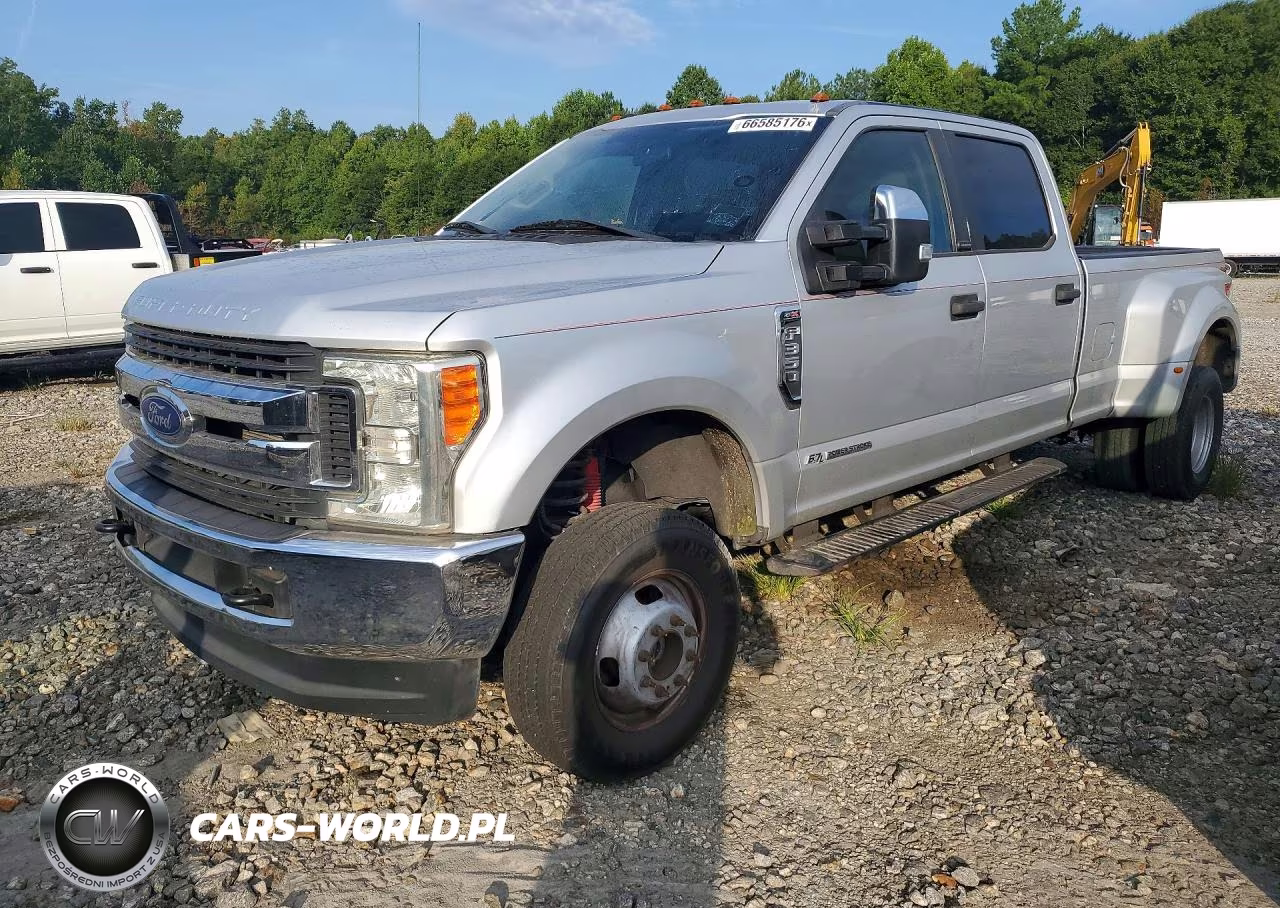 2017 Ford F350 Super Duty – zdjęcie 1 z 12