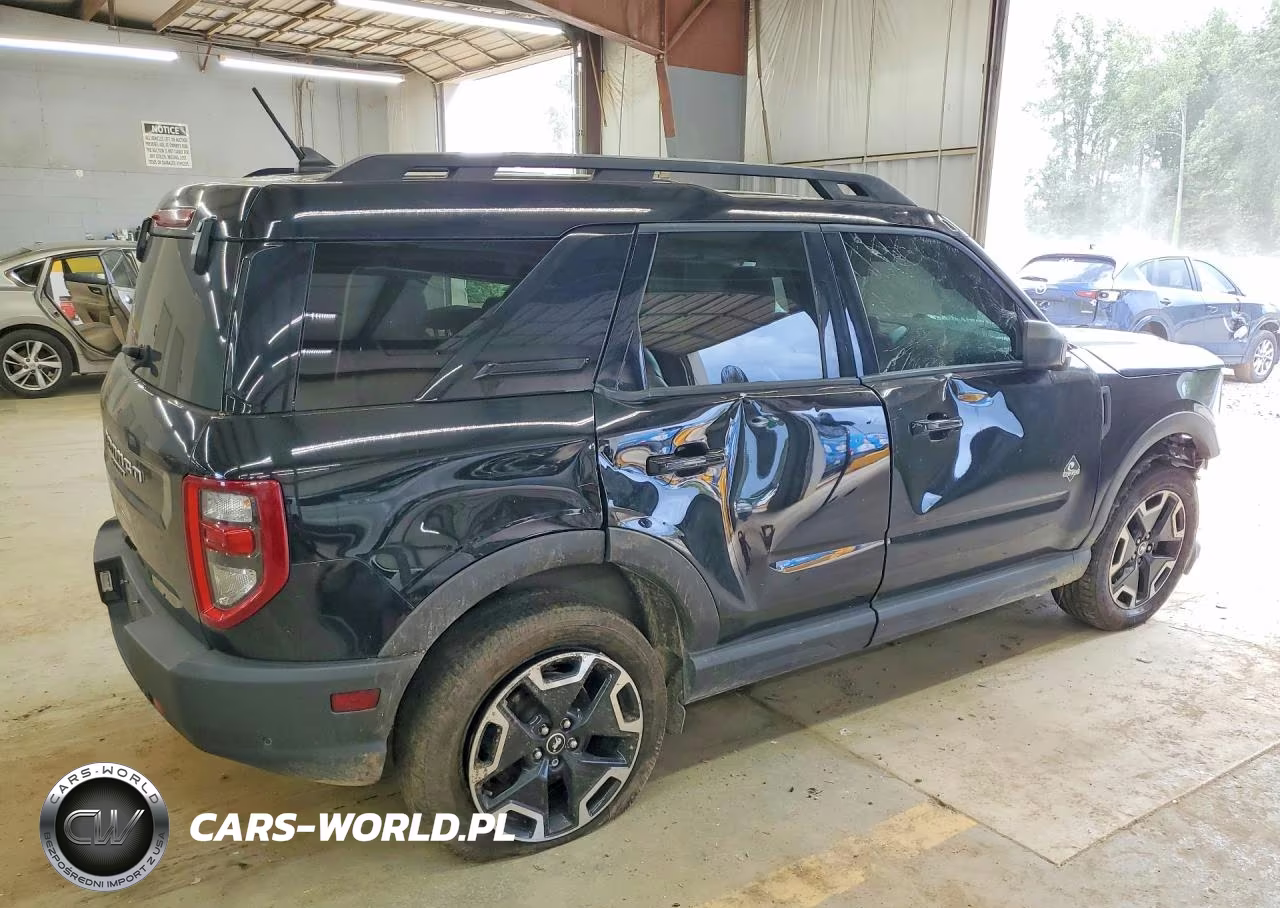 2022 Ford Bronco Sport Outer Banks VIN:3FMCR9C6XNRD24860 - 3