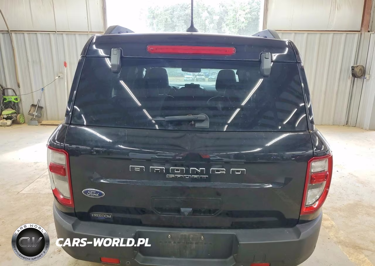2022 Ford Bronco Sport Outer Banks VIN:3FMCR9C6XNRD24860 - 6