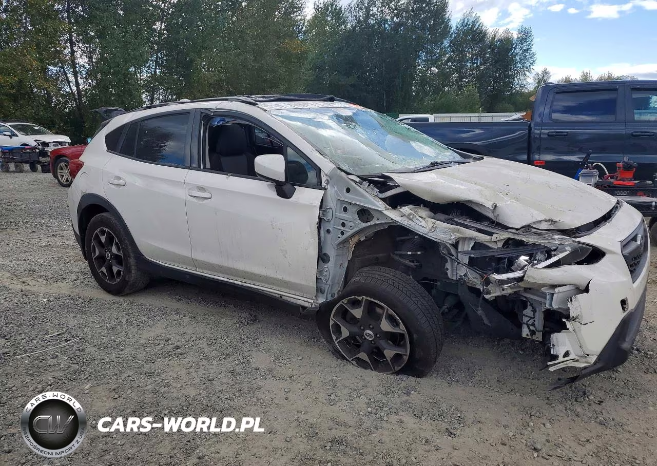 2018 Subaru Crosstrek Premium VIN:JF2GTADC9JH213842 - 4