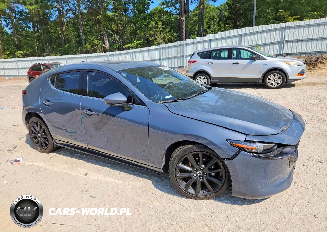 2021 Mazda 3 Premium VIN:JM1BPAML8M1401455 - 4
