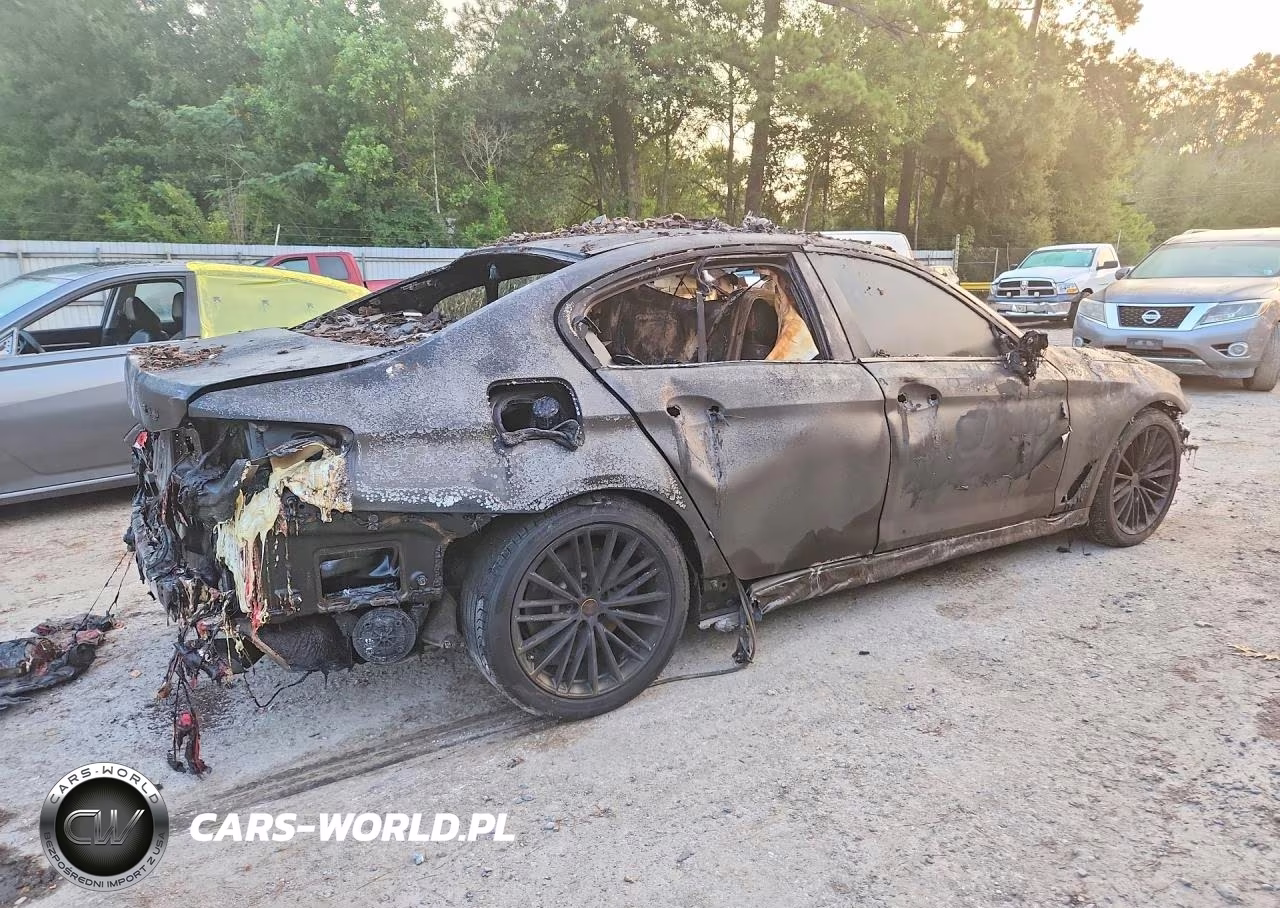 2018 BMW 540 I VIN:WBAJE5C57JWA95357 - 3