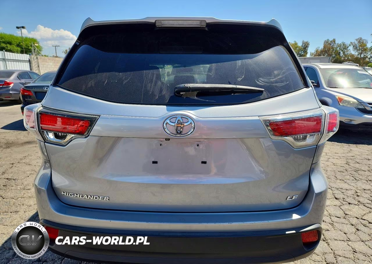 2015 Toyota Highlander Le VIN:5TDZARFH4FS012132 - 6