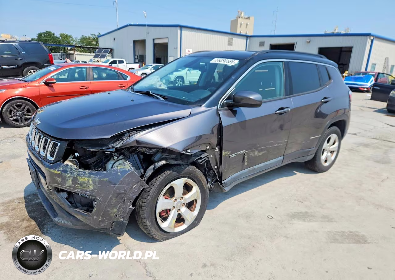 2019 Jeep Compass Latitude VIN:3C4NJDBBXKT656446 - 1