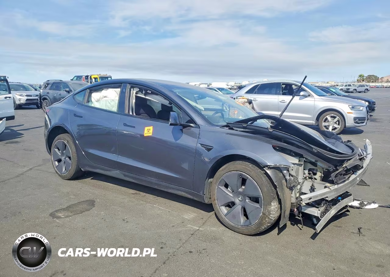 2022 Tesla Model 3 VIN:5YJ3E1EA3NF351709 - 4