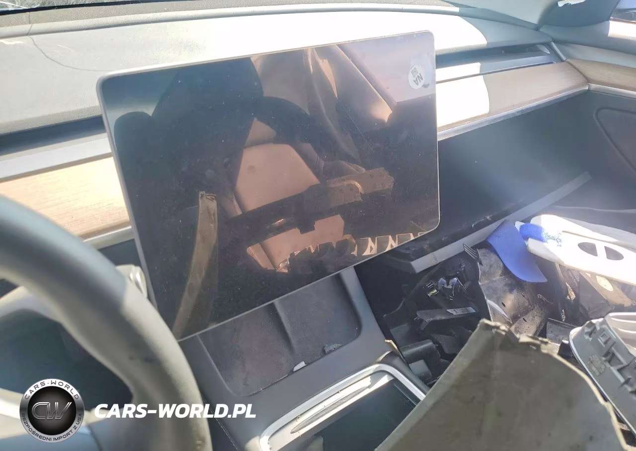 2022 Tesla Model 3 VIN:5YJ3E1EA3NF351709 - 9