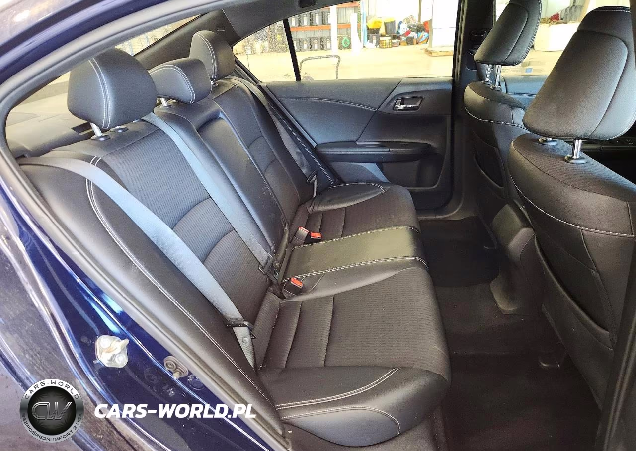 2017 Honda Accord Sport VIN:1HGCR2F51HA157917 - 10