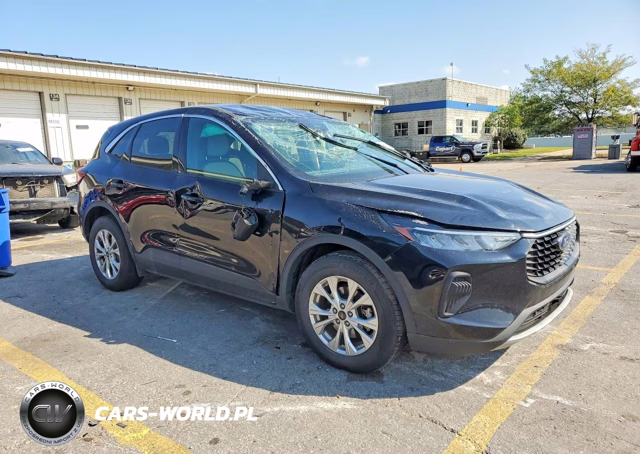2023 Ford Escape Active VIN:1FMCU0GNXPUA38868 - 4