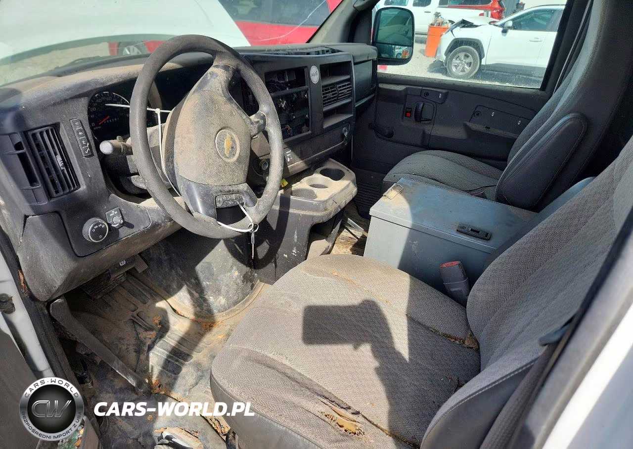 2010 Chevrolet Express G2500 VIN:1GCZGFBA9A1183759 - 8